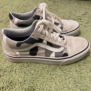 LIMITED EDITION grey camo vans